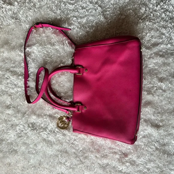 Michael Kors handbag and wallet - Picture 7 of 13